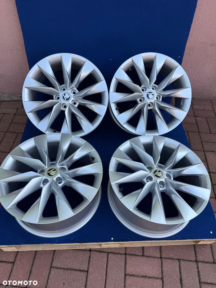 Oryginalne alufelgi Skoda 19” 5x112 – Kodiaq, Karoq, ENYAQ - 1