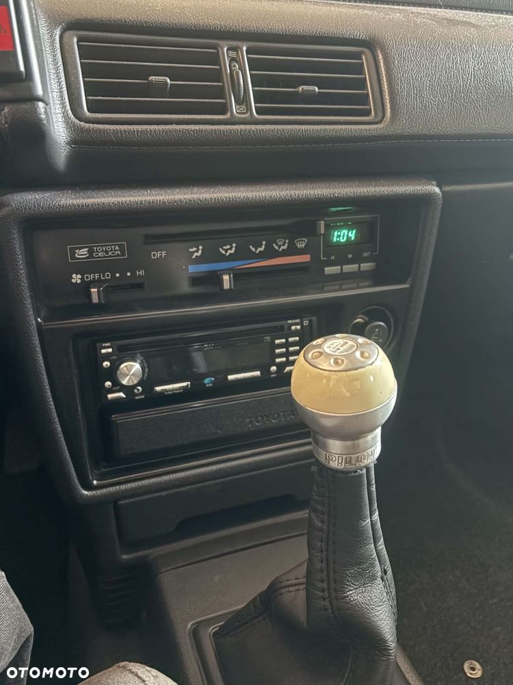 Toyota Celica - 12