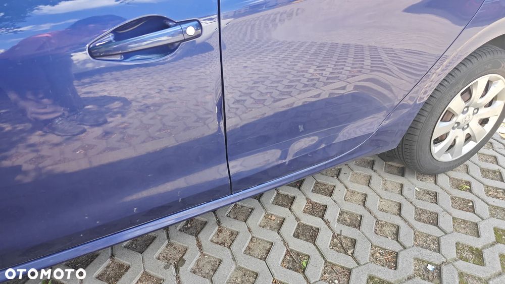 Peugeot 208 1.2 PureTech Style - 4