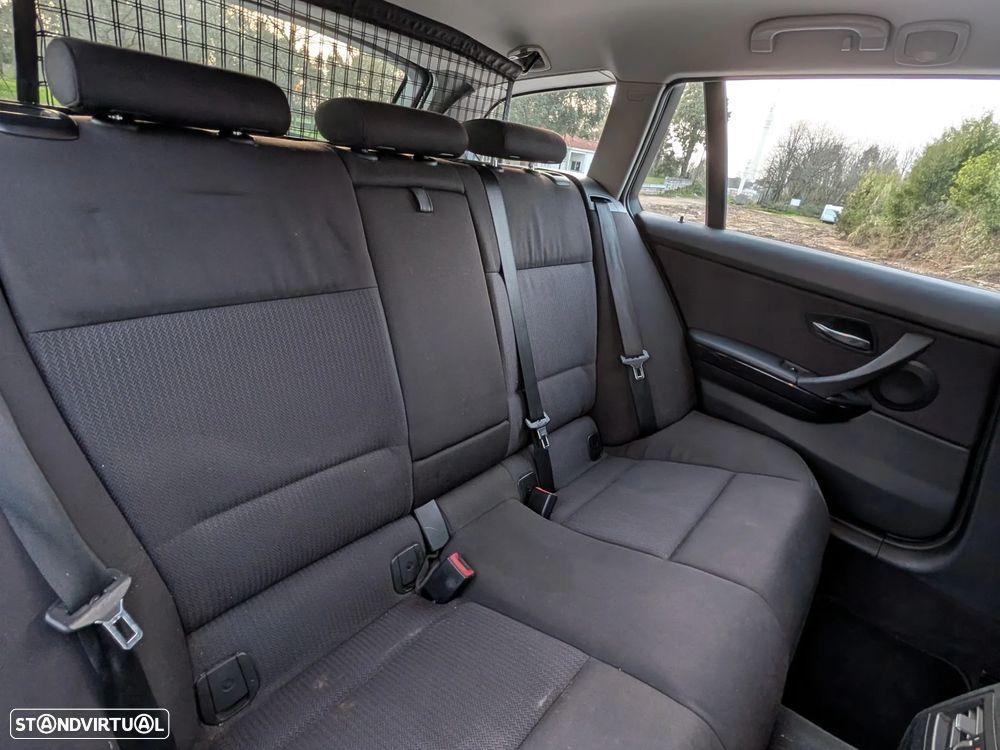 BMW 320 d Efficient Dynamics Edition Sport Line - 12