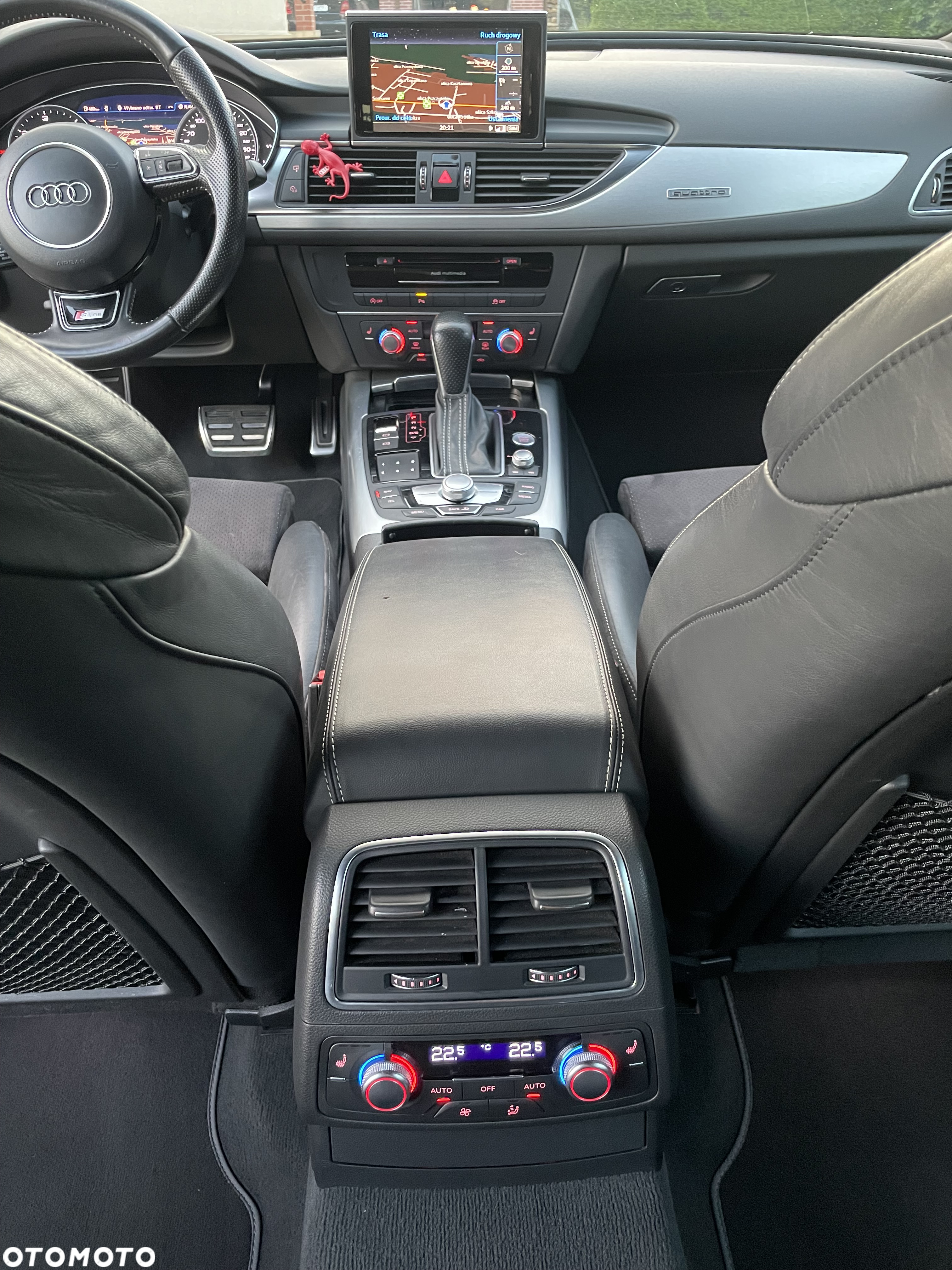 Audi A6 - 6
