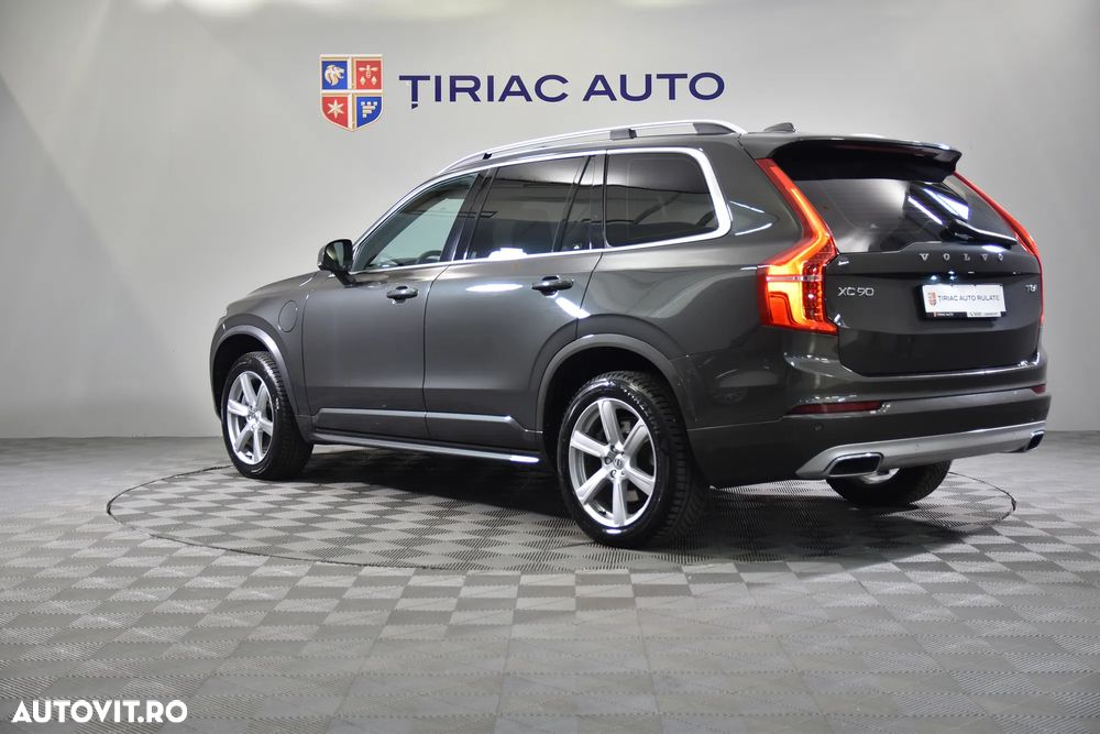 Volvo XC 90 - 3