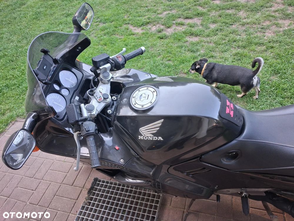 Honda CBR - 9