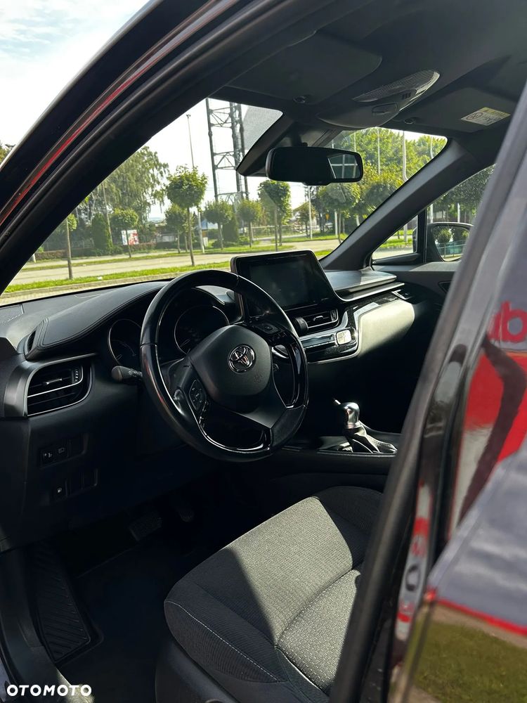 Toyota C-HR - 8