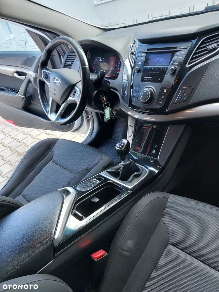 Hyundai i40 Kombi 1.6 Classic - 33