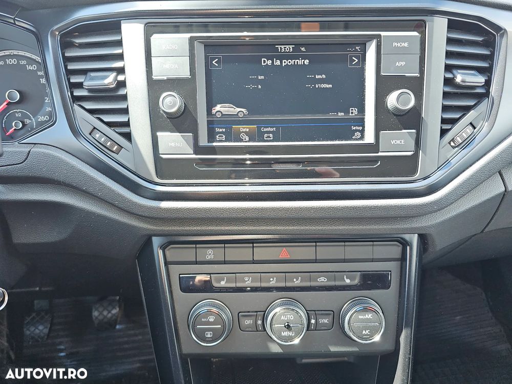 Volkswagen T-Roc - 17