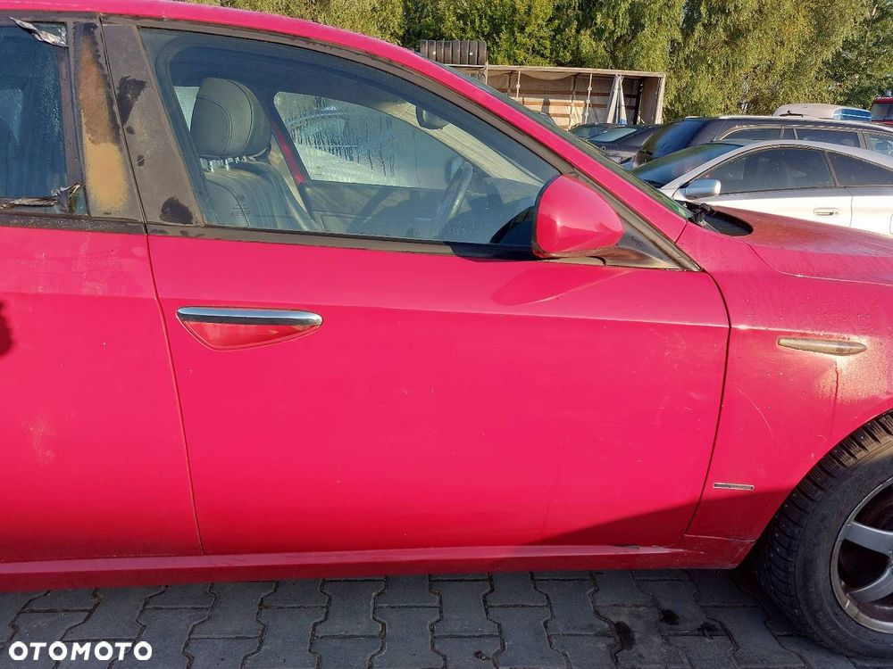 DRZWI KOMPLETNE PRAWY PRZÓD ALFA ROMEO 159 I KOMBI - 1