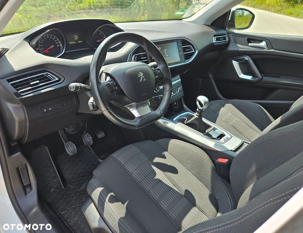 Peugeot 308 BlueHDi FAP 120 Stop & Start Allure - 13