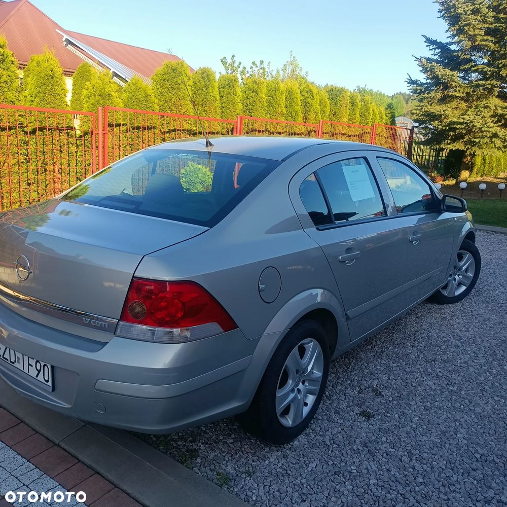 Opel Astra 1.7 CDTI Enjoy - 5
