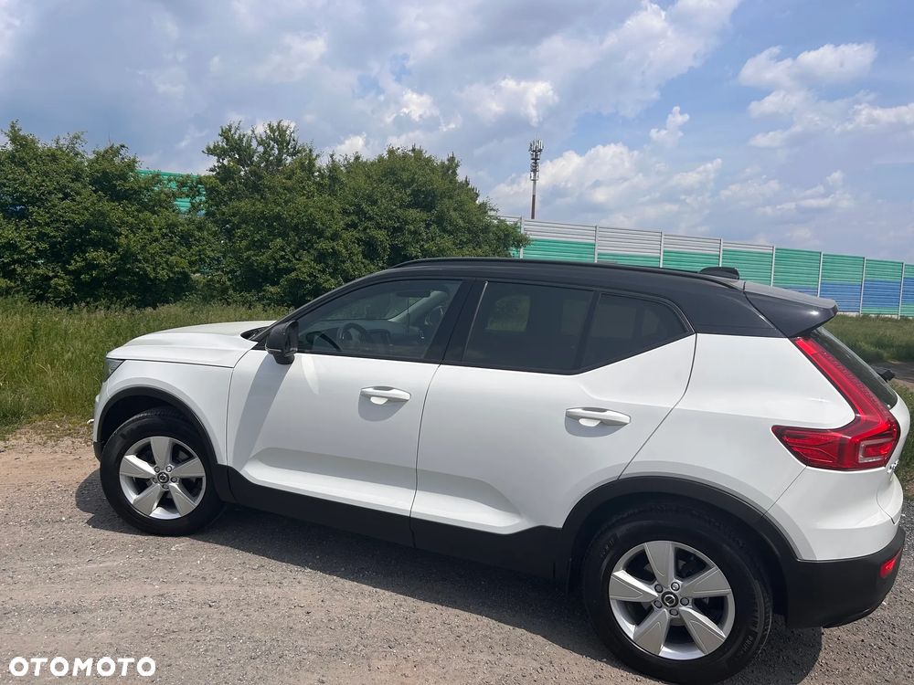 Volvo XC 40 T3 - 8