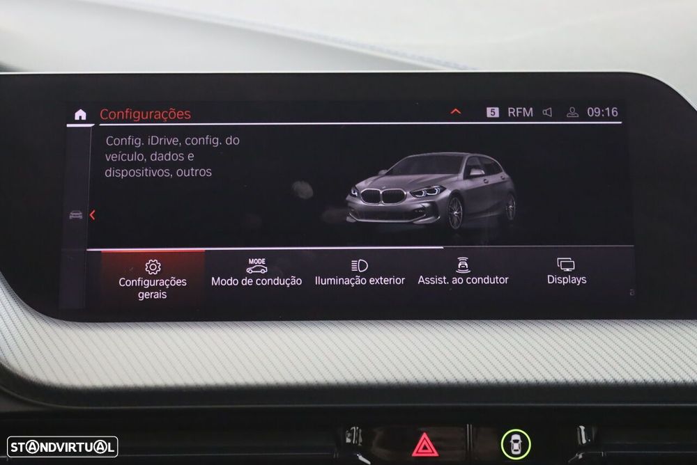 BMW 116 d Pack Desportivo M Auto - 30