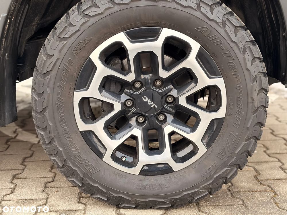 JAC T9 - 27