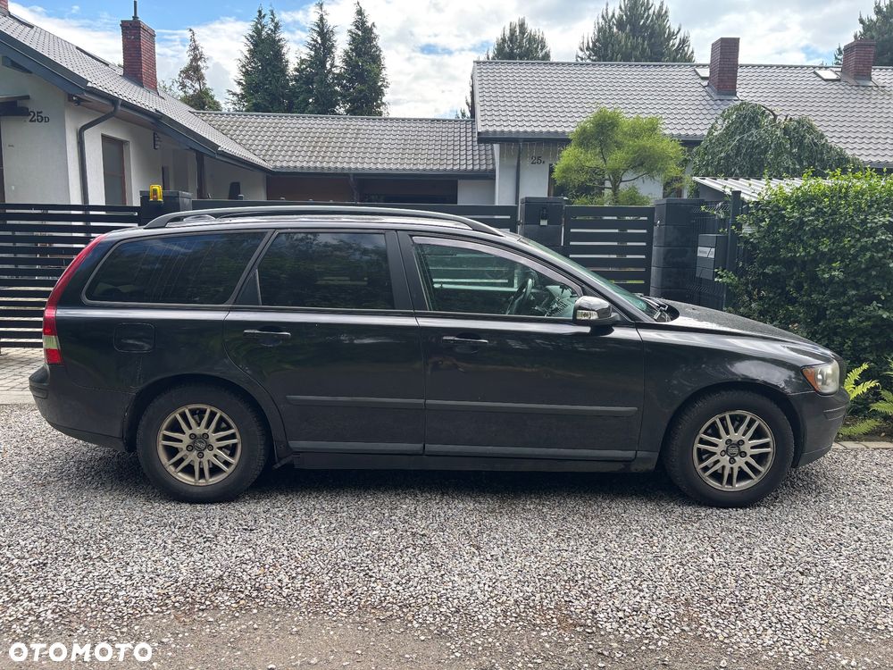 Volvo V50 - 1