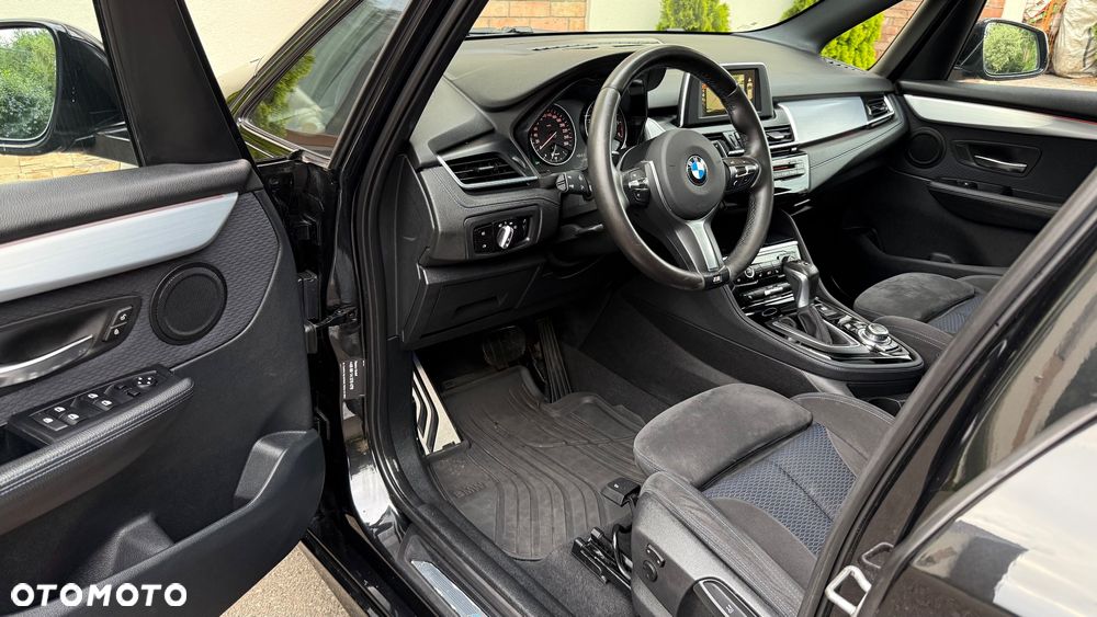 BMW Seria 2 220d Gran Tourer xDrive Sport-Aut M Sport - 27