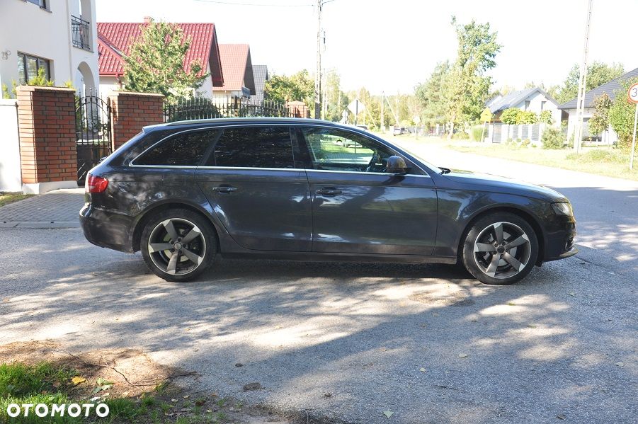 Audi A4 Avant 2.0 TDI - 5