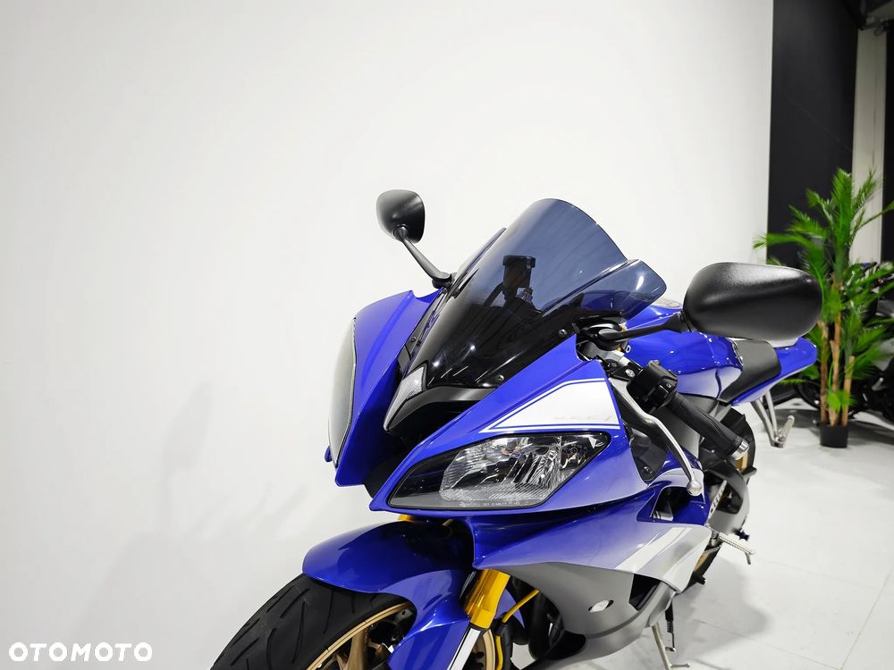 Yamaha R6 - 19