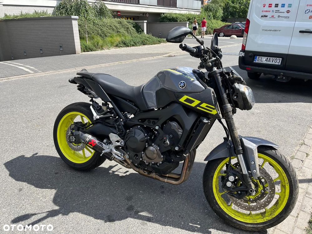 Yamaha MT - 2