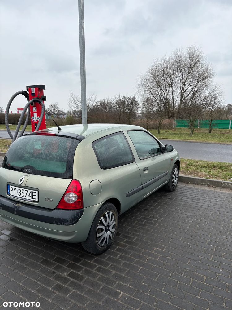 Renault Clio 1.2 Campus - 6