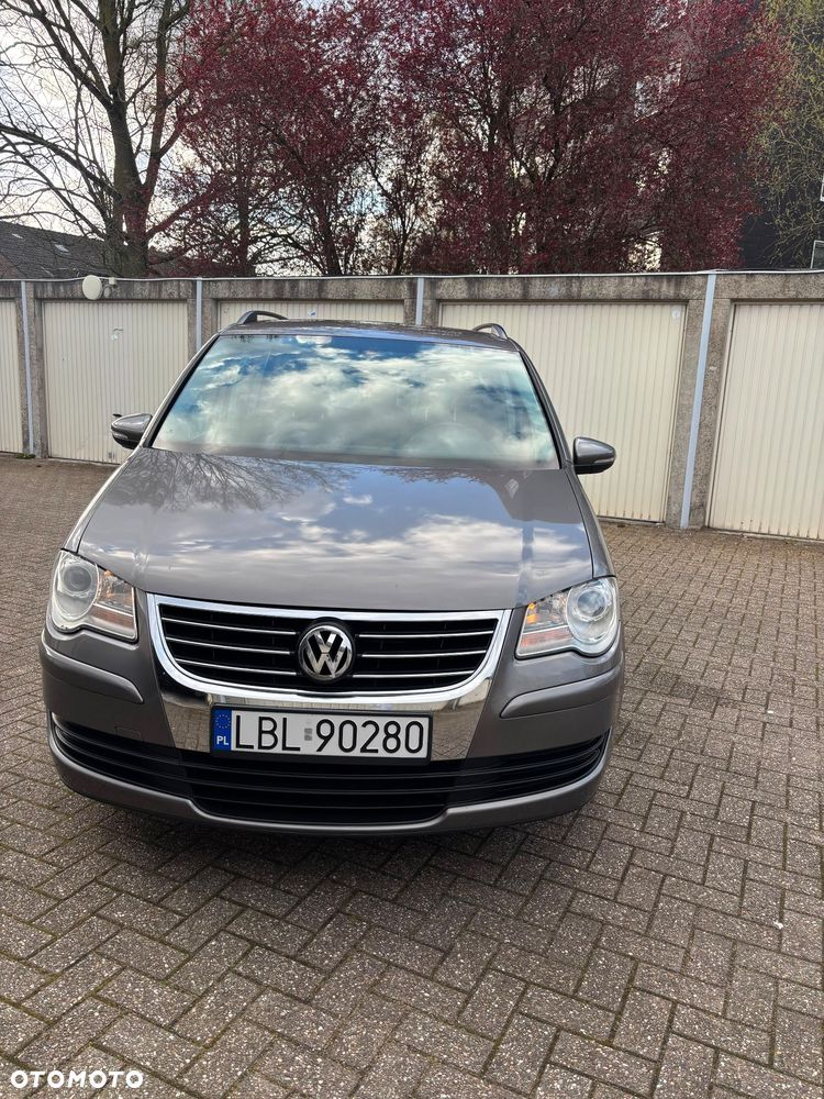 Volkswagen Touran 2.0 TDI Highline - 5