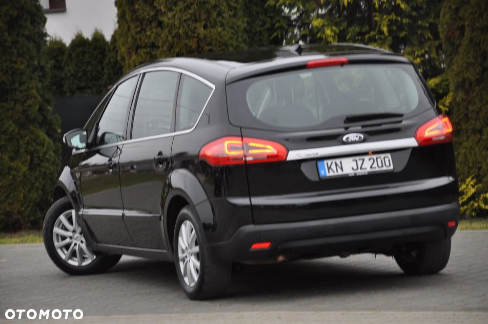 Ford S-Max - 25