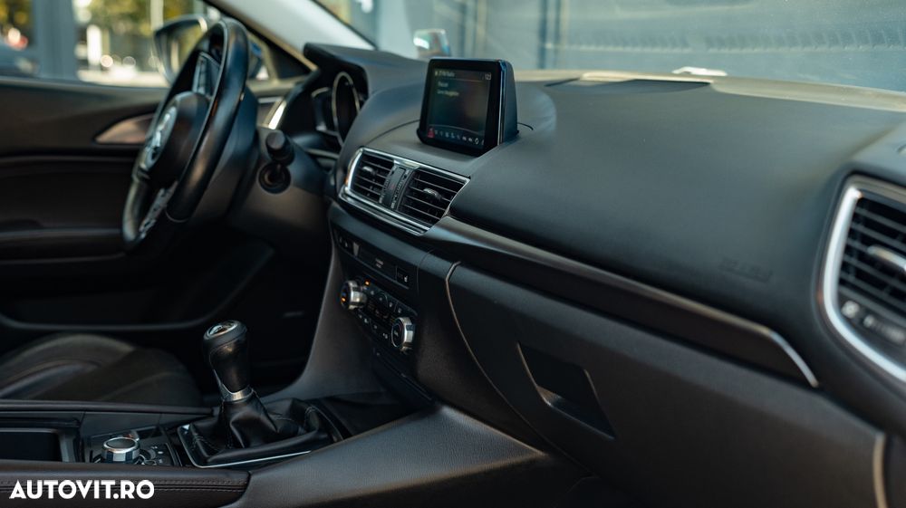 Mazda 3 SKYACTIV-D 150 Exclusive-Line - 29