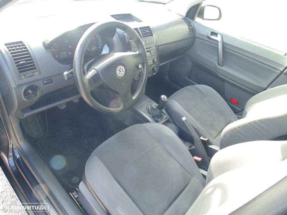 VW Polo 1.4 TDi Trendline - 22