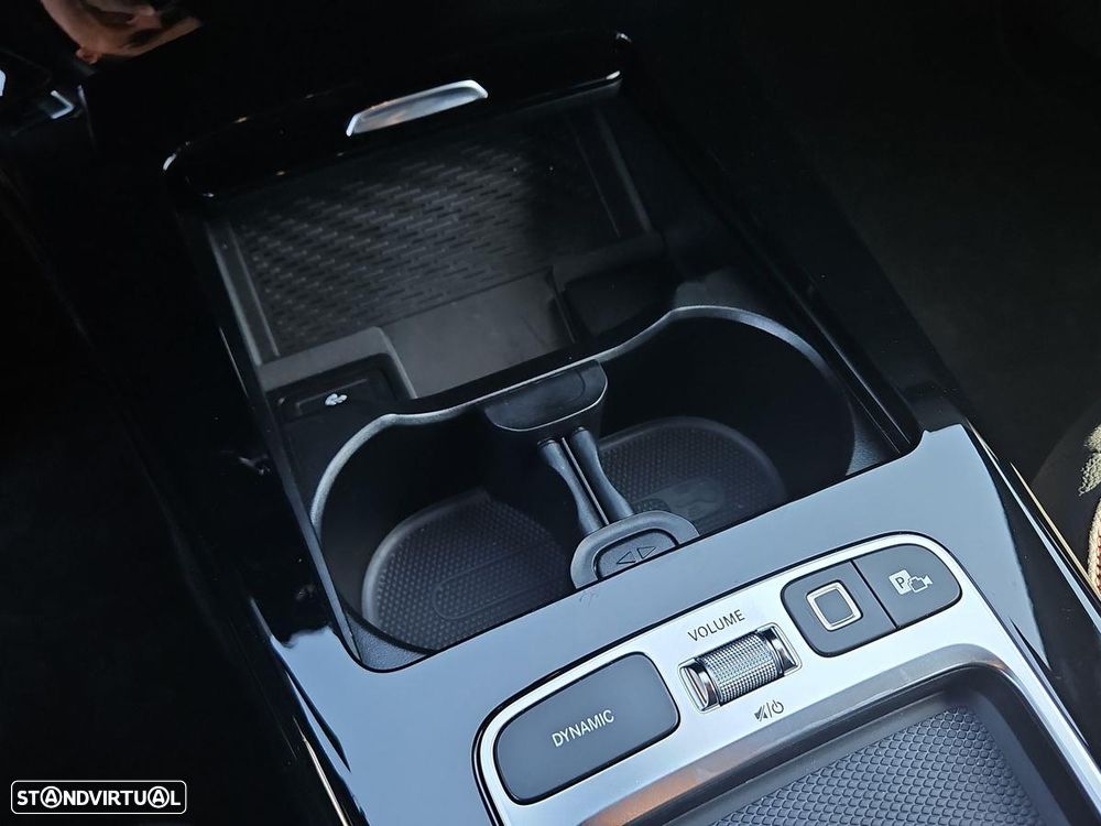 Mercedes-Benz A 250 e 8G-DCT Edition AMG Line - 22