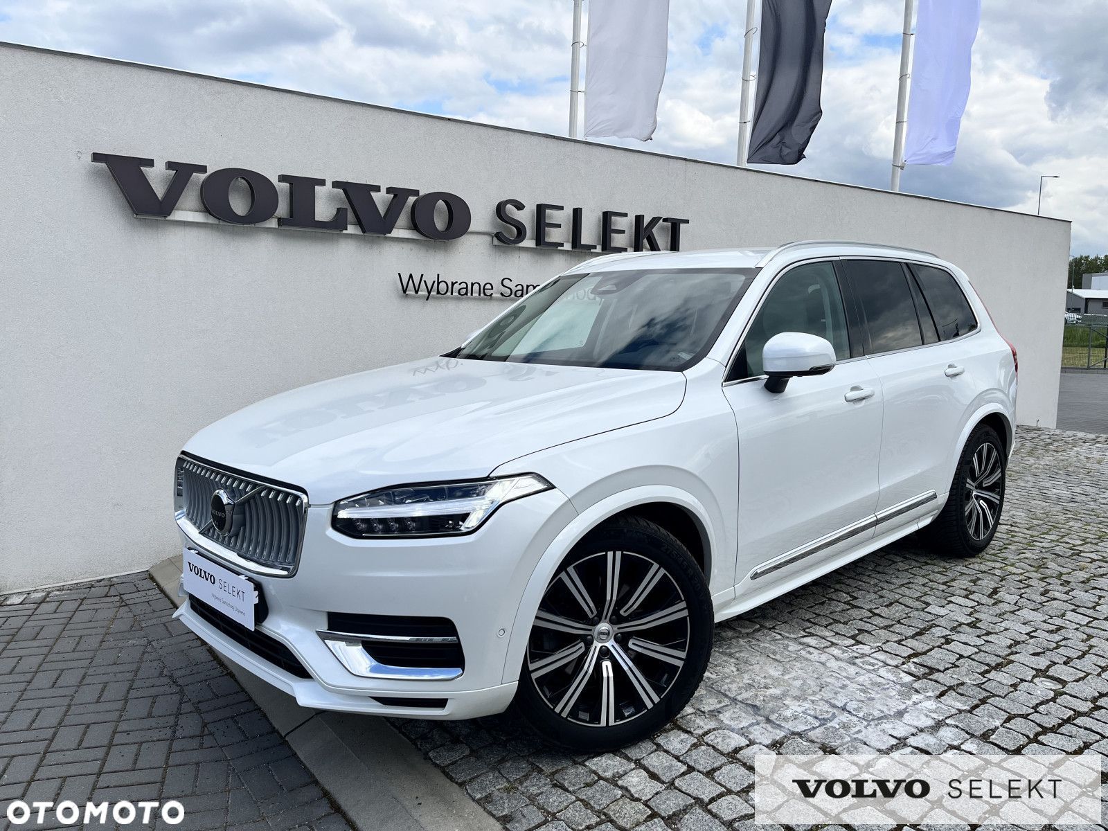 Volvo XC 90 - 1