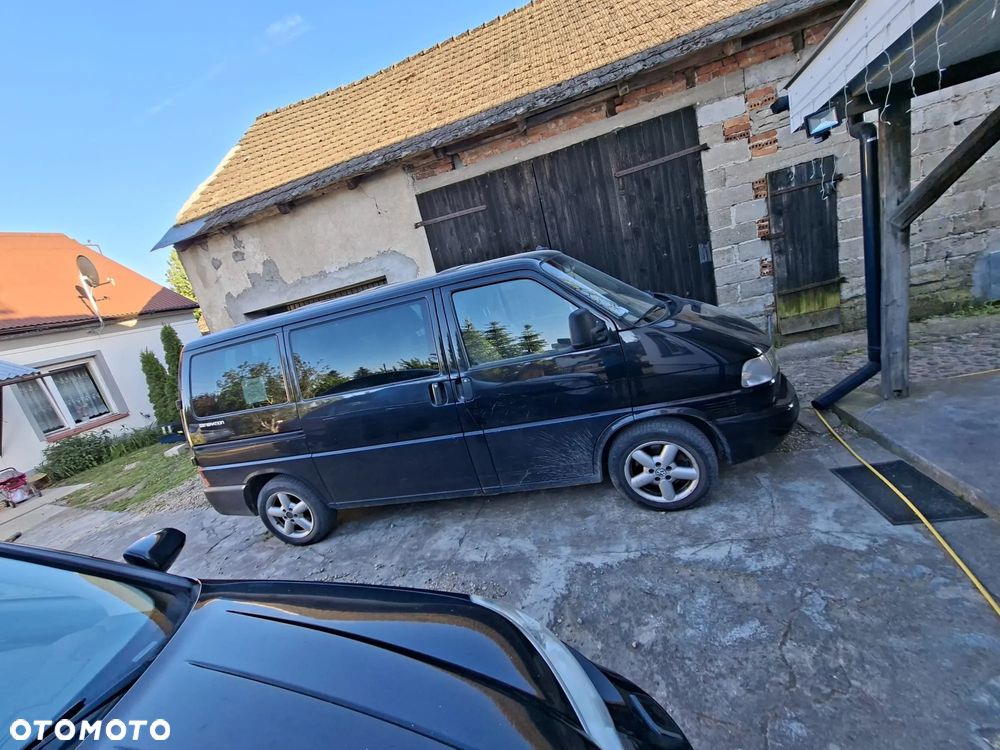 Volkswagen Multivan Standard - 1
