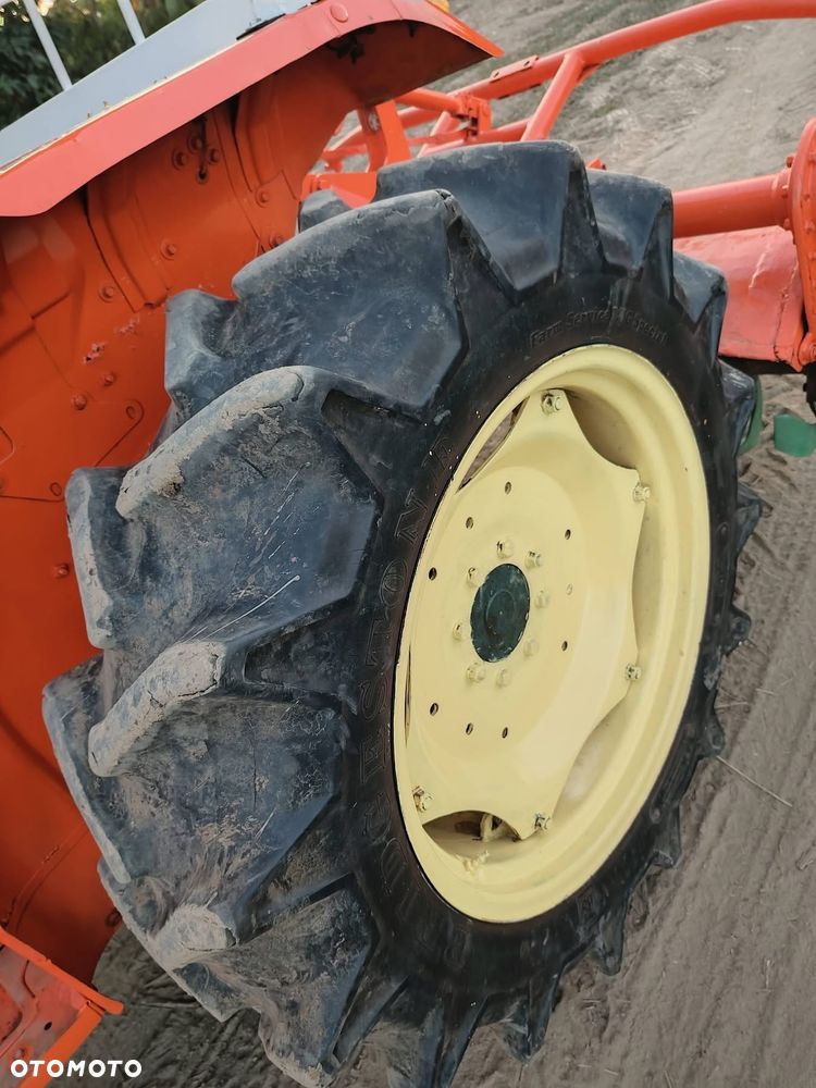 Kubota L3202DT - 15