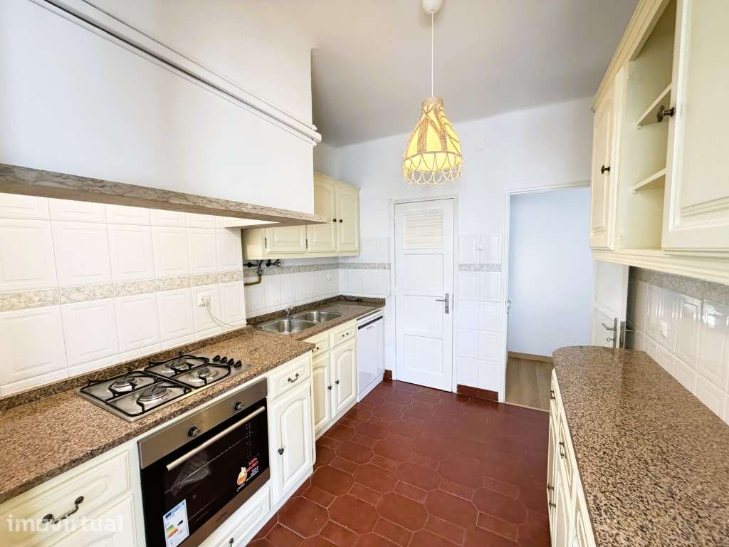 Apartamento T4 para Arrendamento - Espaço, Conforto e Localização p... - Grande imagem: 2/23