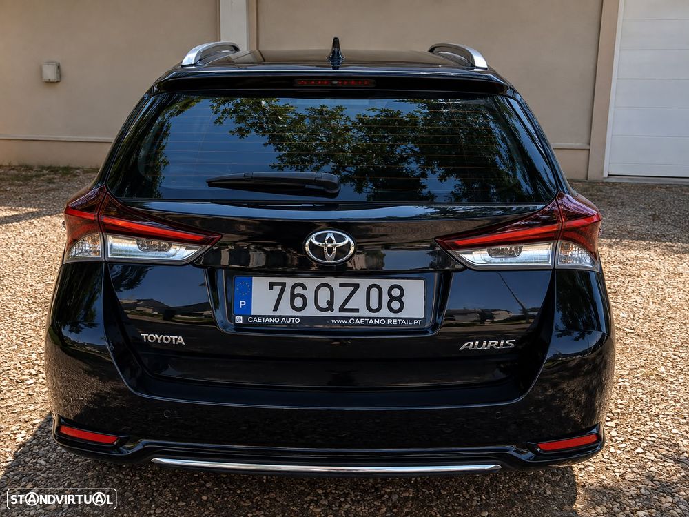 Toyota Auris 1.8 HSD Comfort - 2