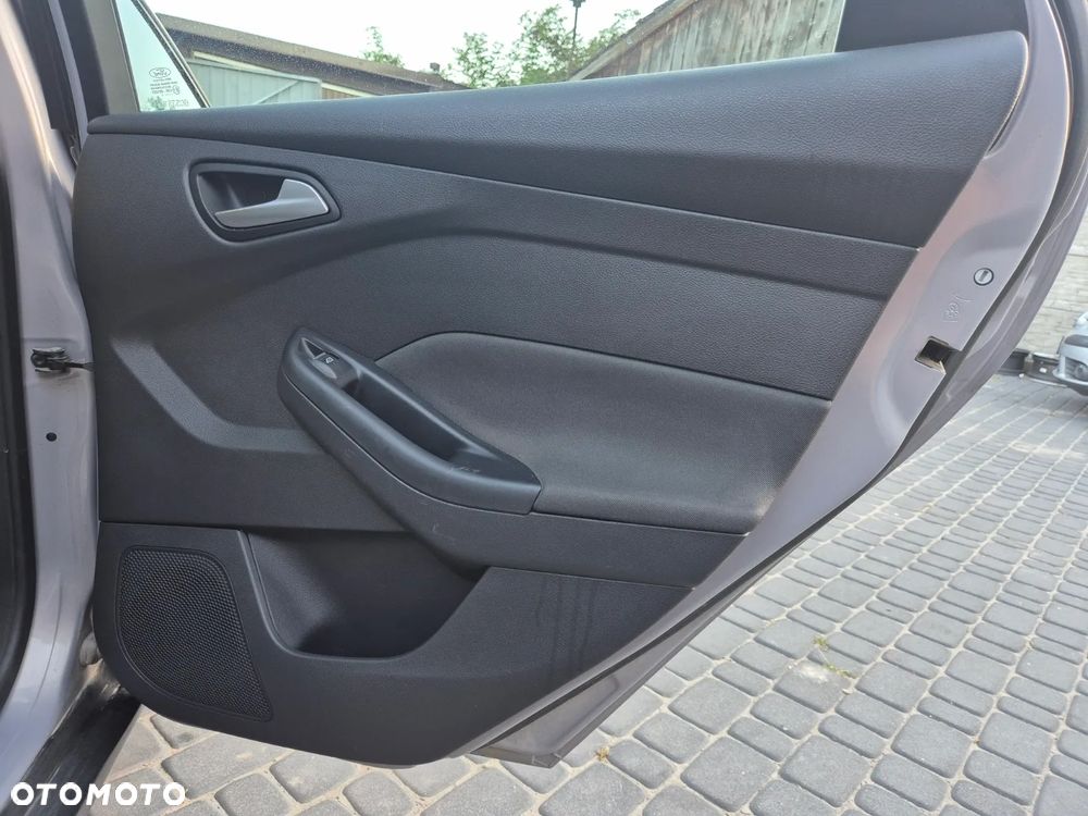 Ford Focus - 18