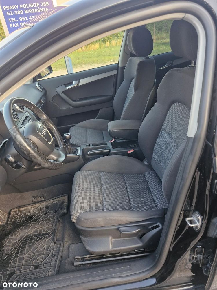 Audi A3 Sportback 2.0 TDI DPF Ambiente - 9