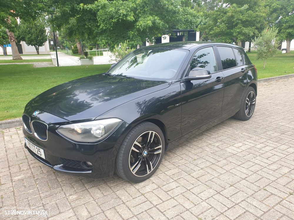 BMW 116 d Sport Line - 1