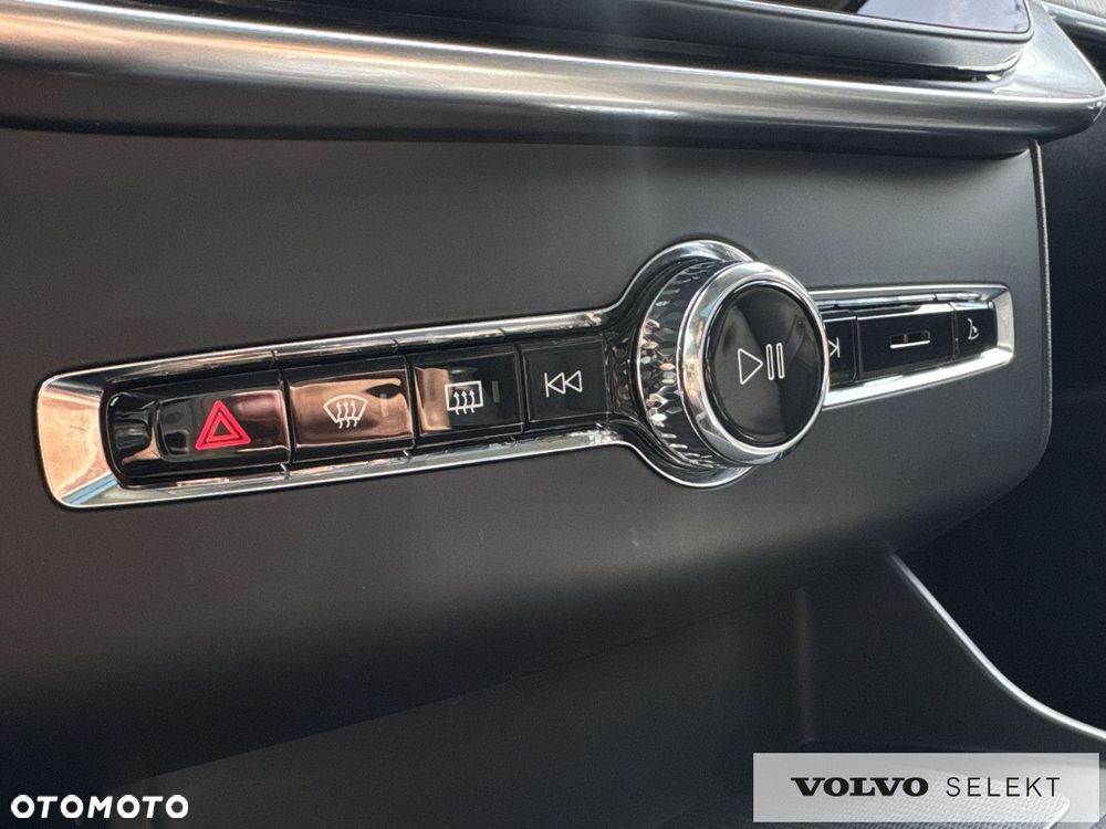 Volvo XC 90 - 26