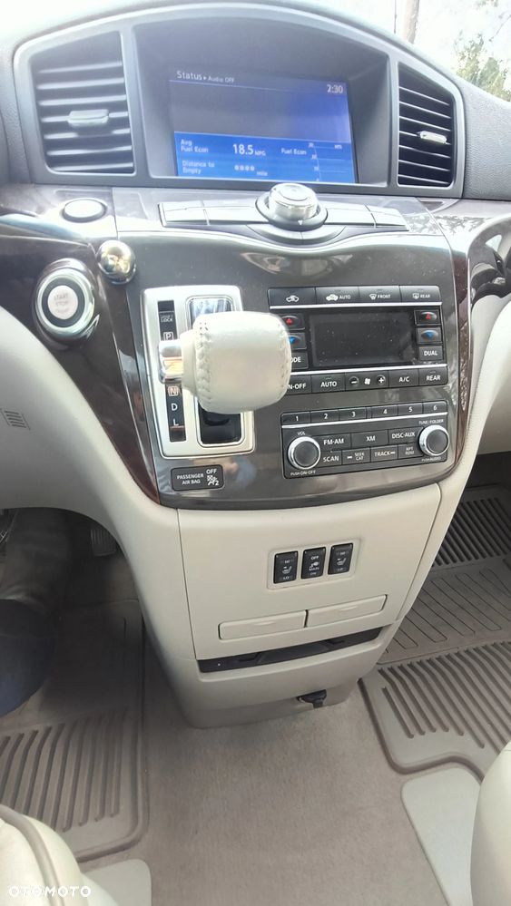 Nissan Quest 3.5 SL - 26