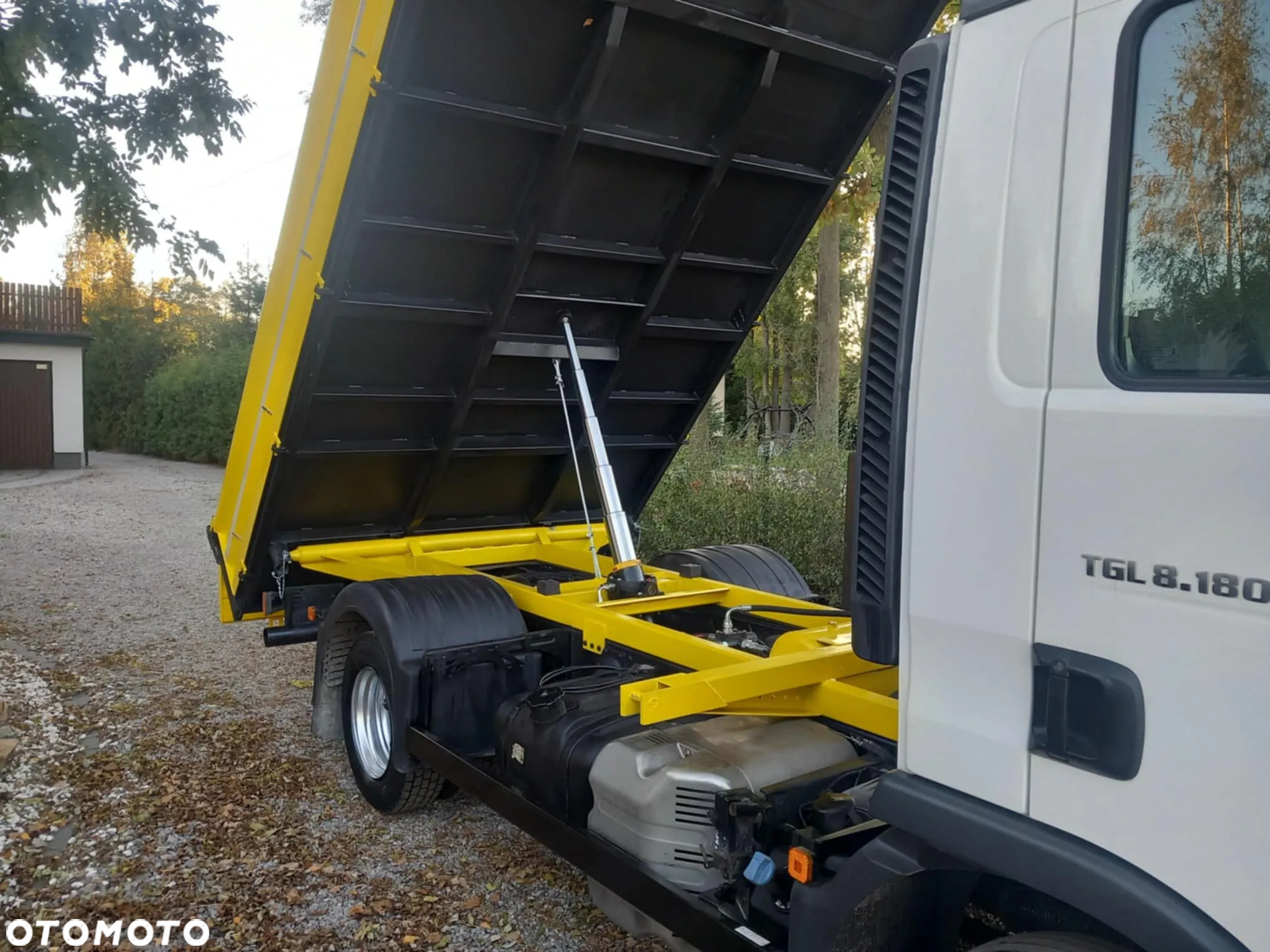 MAN Tgl 8.180 - 8