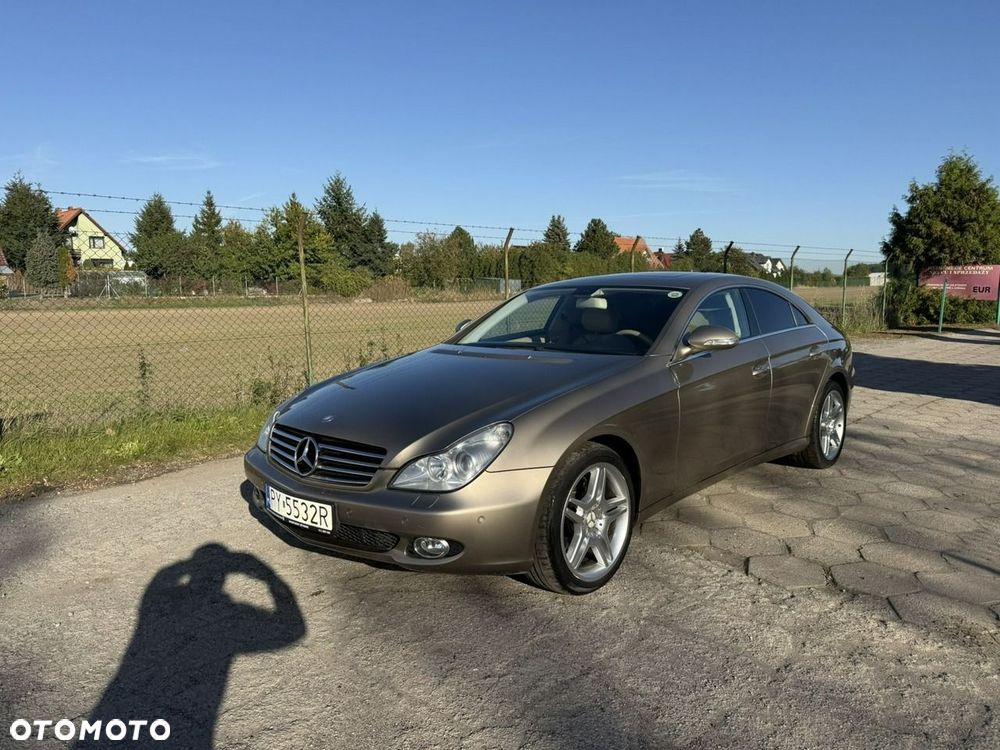 Mercedes-Benz CLS - 25