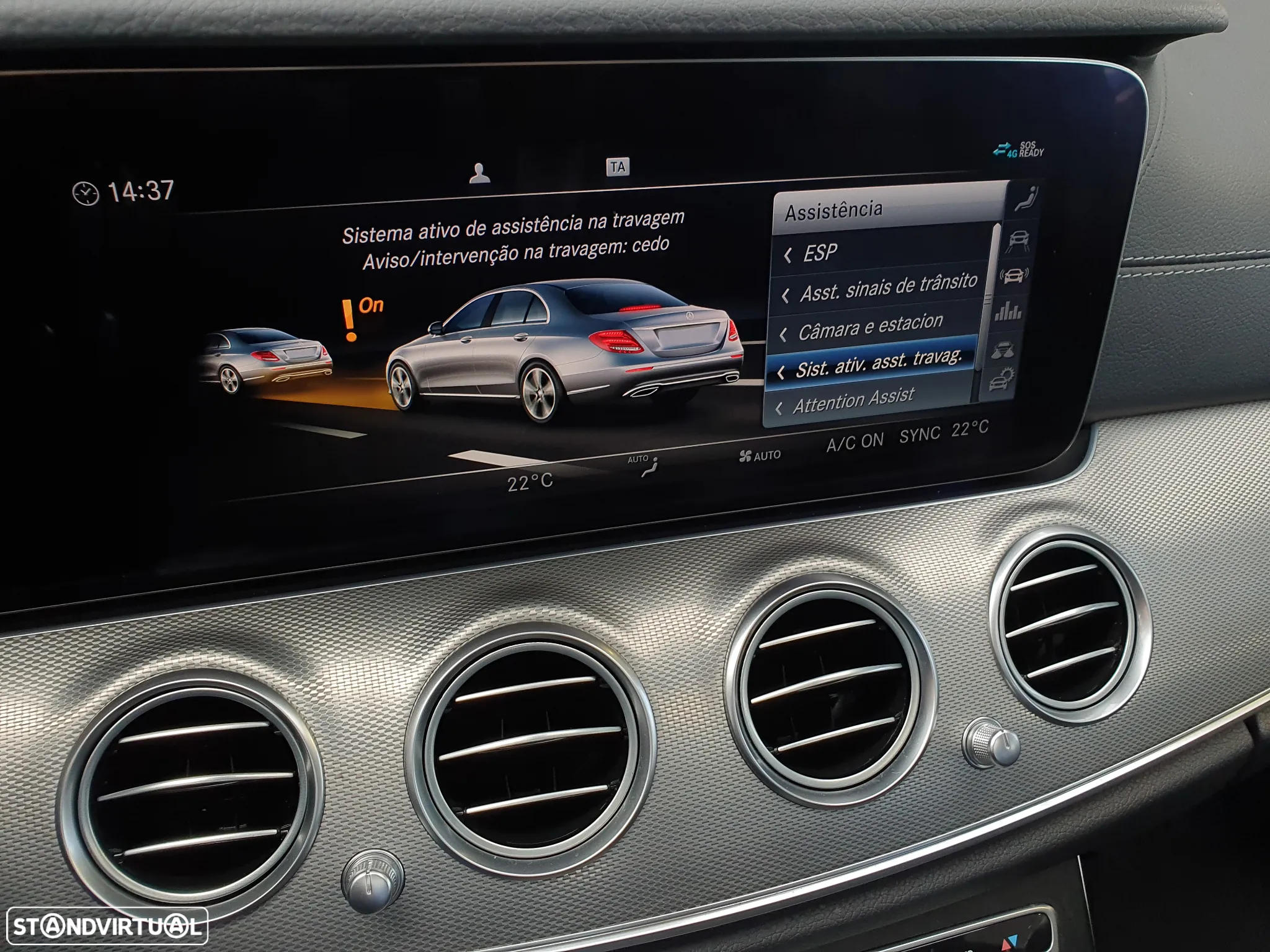 Mercedes-Benz E 220 d AMG - 12