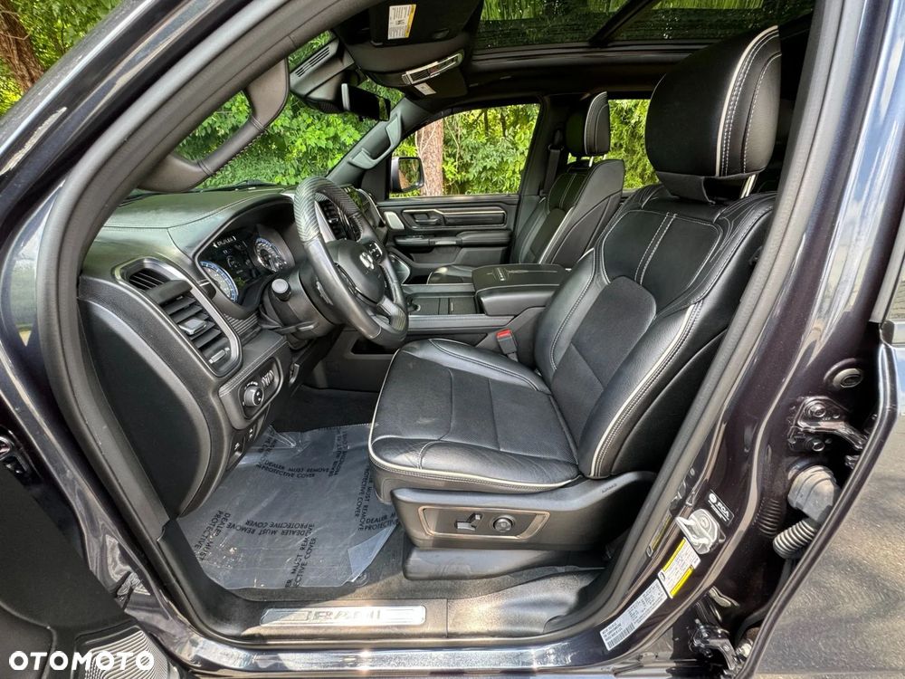 RAM 1500 5.7 Crew Cab Limited - 10
