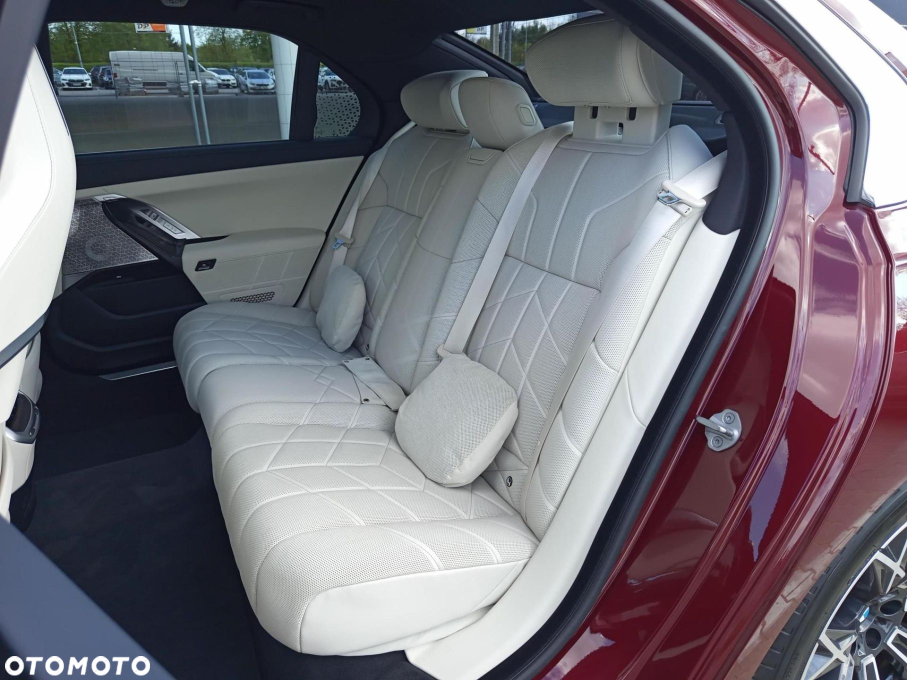 BMW Seria 7 - 18