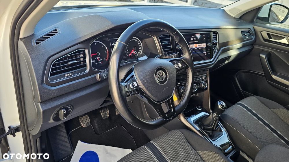 Volkswagen T-Roc 1.6 TDI SCR IQ.DRIVE - 20