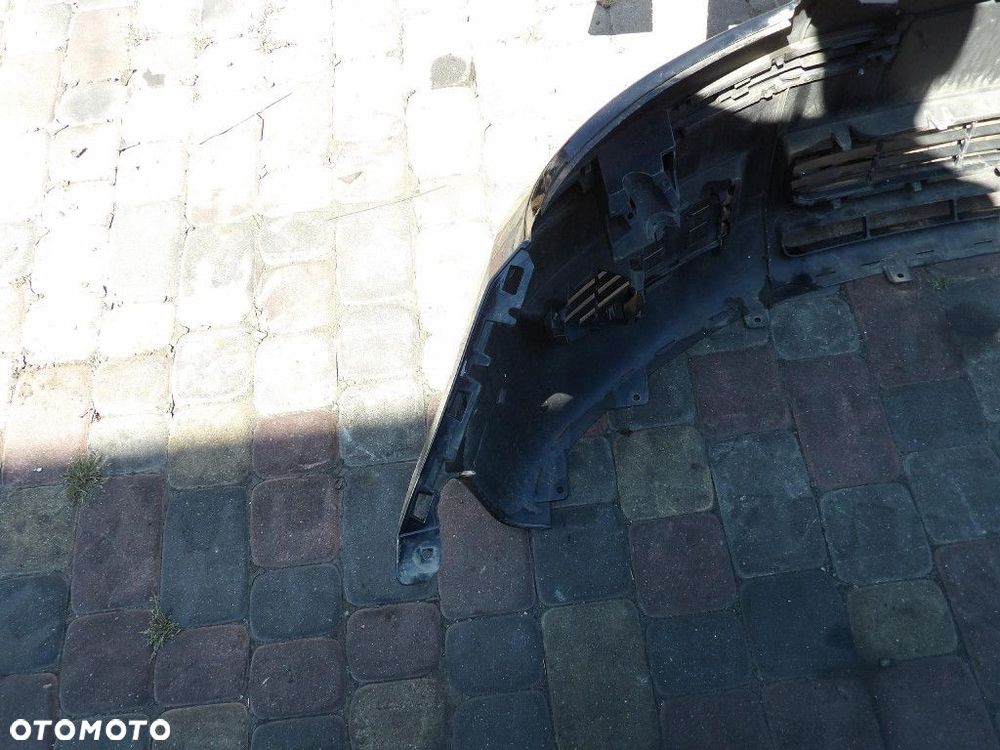 MITSUBISHI COLT ZDERZAK PRZÓD  11H - 5