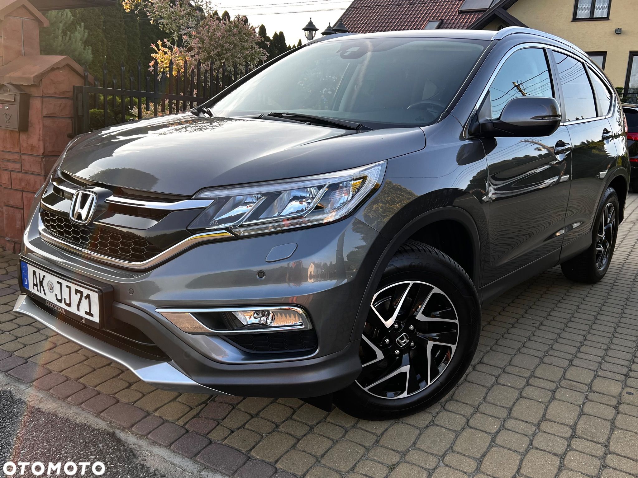 Honda CR-V 2.0i-VTEC 4WD Automatik Elegance - 1