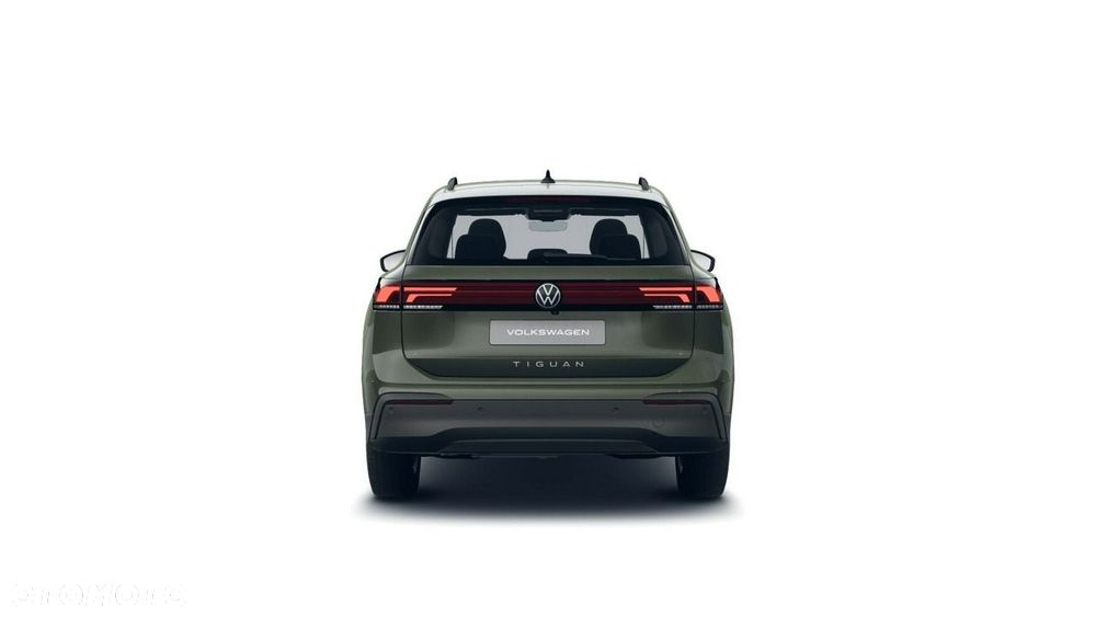 Volkswagen Tiguan - 5