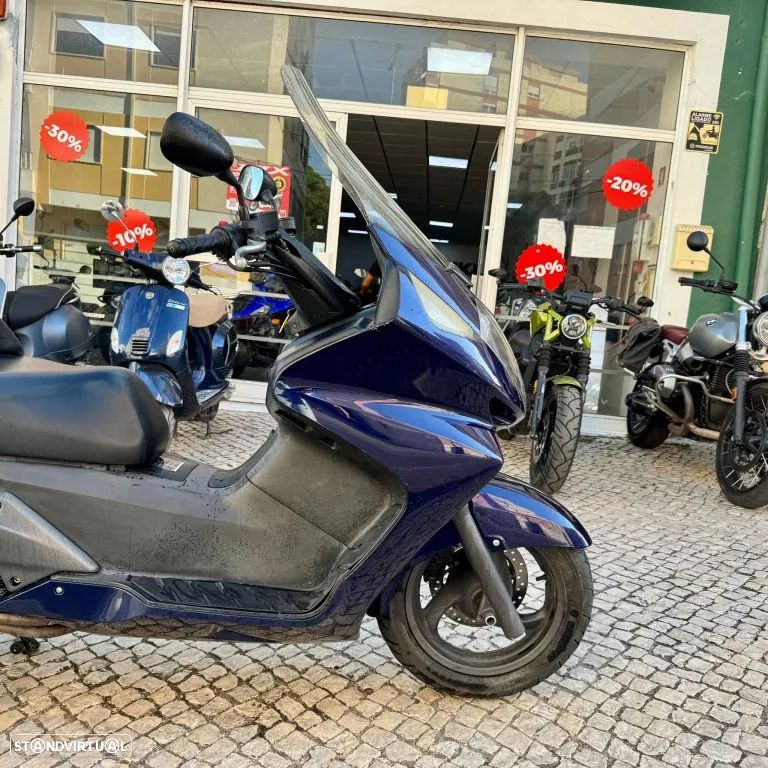Honda Silver Wing 400 - 9