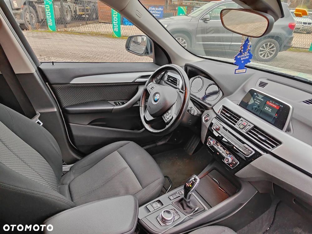 BMW X1 xDrive20d Advantage sport - 10