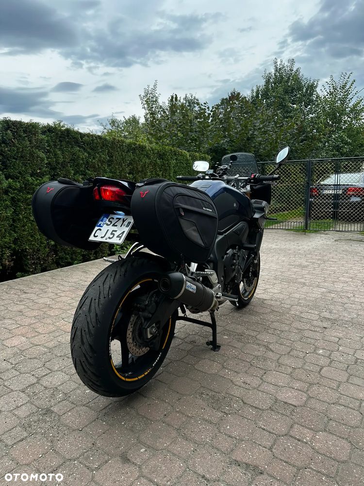 Yamaha FZ - 3