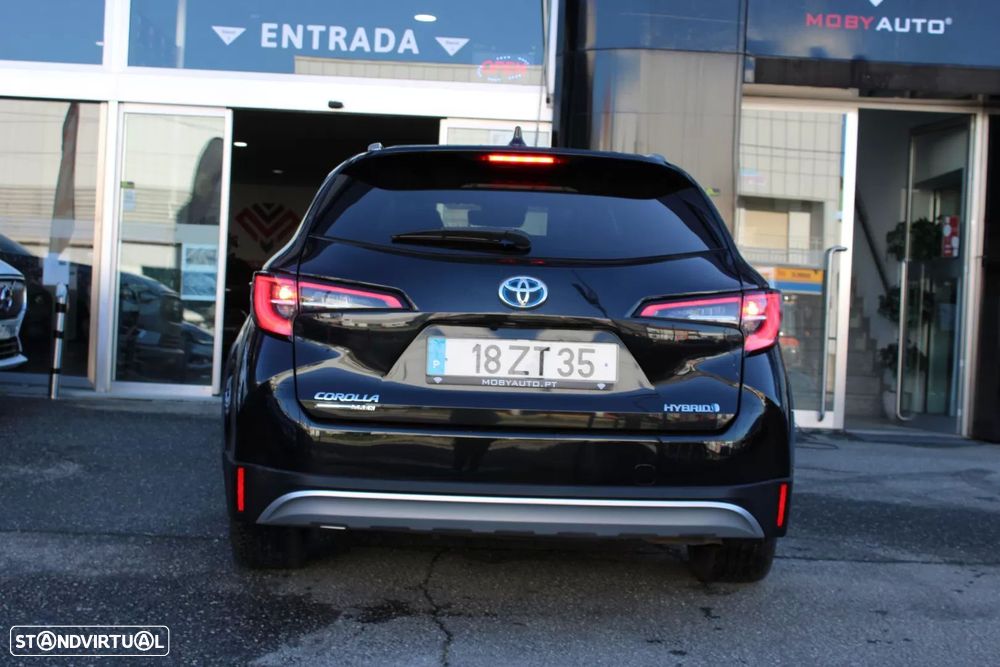 Toyota Corolla 1.8 Hybrid Exclusive - 24